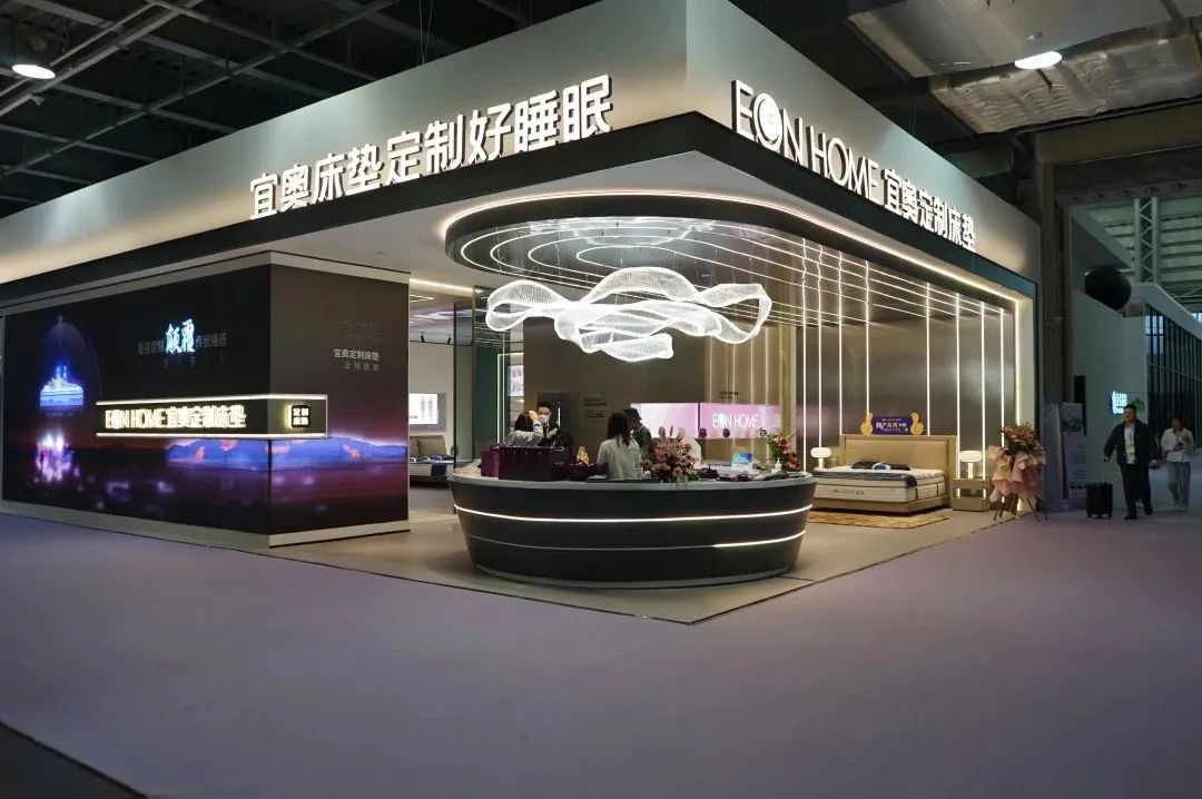 再创新高 | 单日新落店55家！草莓污视频在线观看定制床垫火爆东莞名家具展
