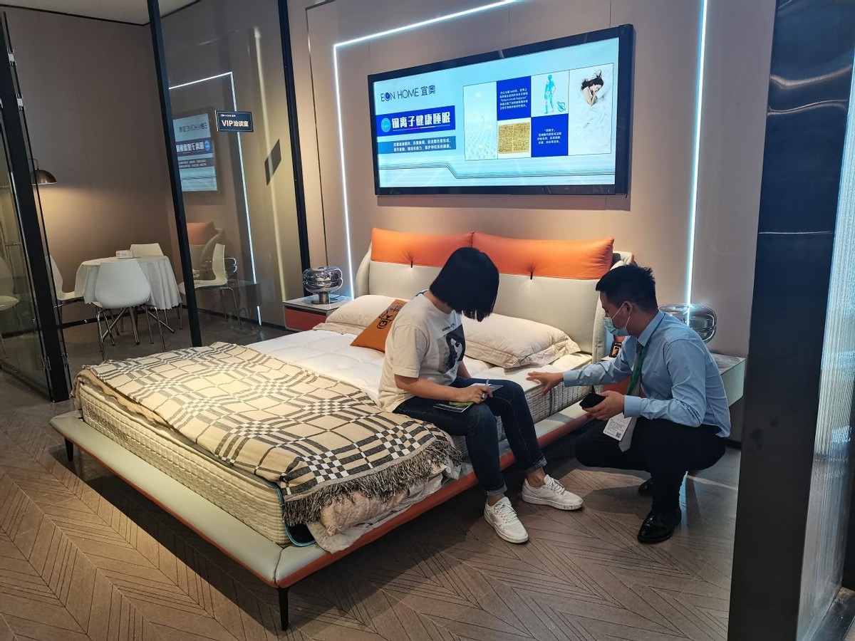 形象升级，闪耀新品！草莓污视频在线观看家居盛装亮相东莞展！人气爆棚，强势启航！(图27)