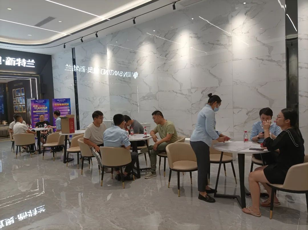 客似云来！成交火爆！热烈祝贺草莓污视频在线观看家居东莞展之行圆满收官！(图25)