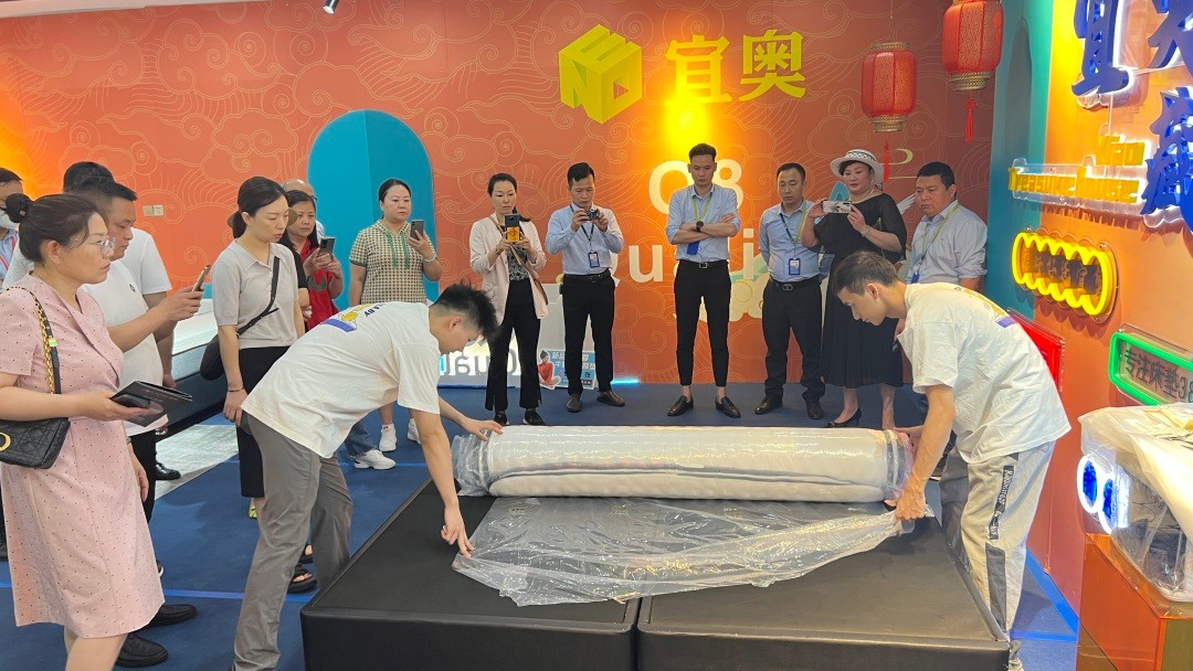 EON HOME | 热烈欢迎家商联顺德黄色视频在线观看草莓视频家具考察团莅临草莓污视频在线观看考察交流(图11)